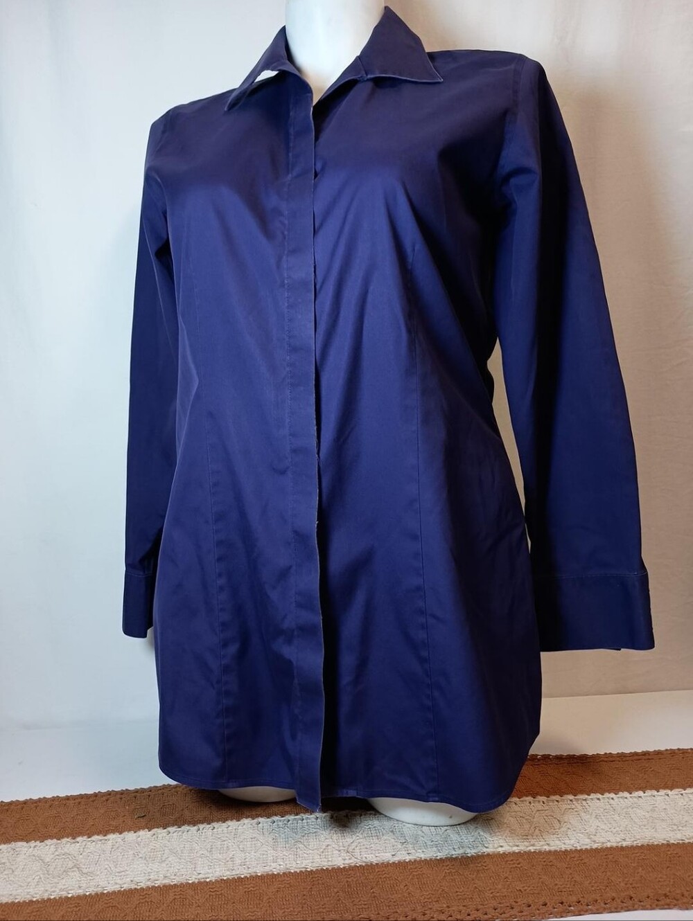 Chicoβs 100% Cotton No Iron Button Up Blouse βWomens Size 2 Regal Purple